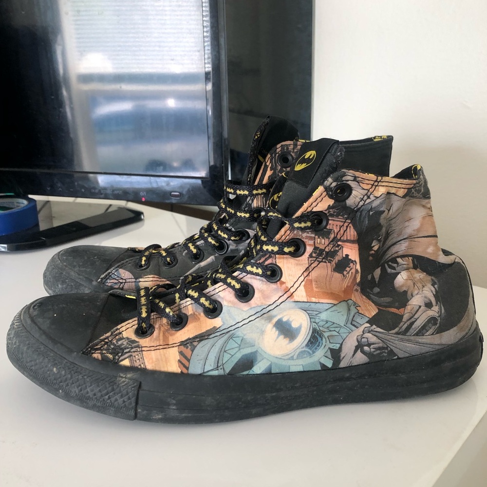 High top Batman converse